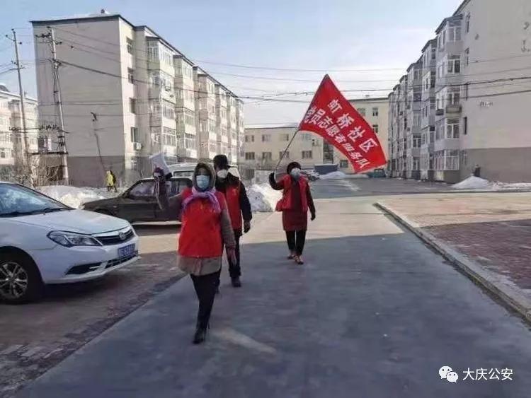 日常小确幸与友情温暖，无穷重阻最新章节